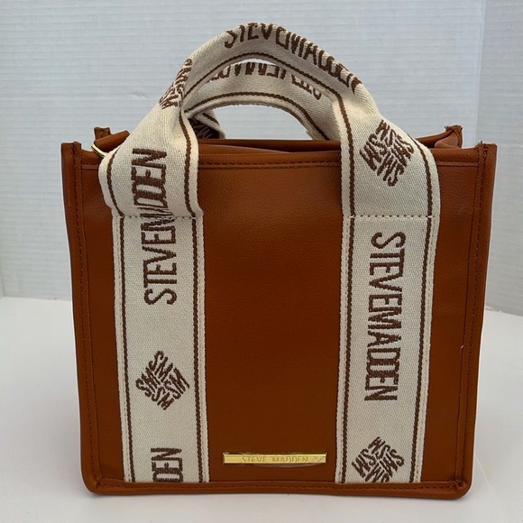 Steve Madden Handbags - ⭐️Host Pick ⭐️ Steve Madden Bwebber Convertible Bag True Cognac